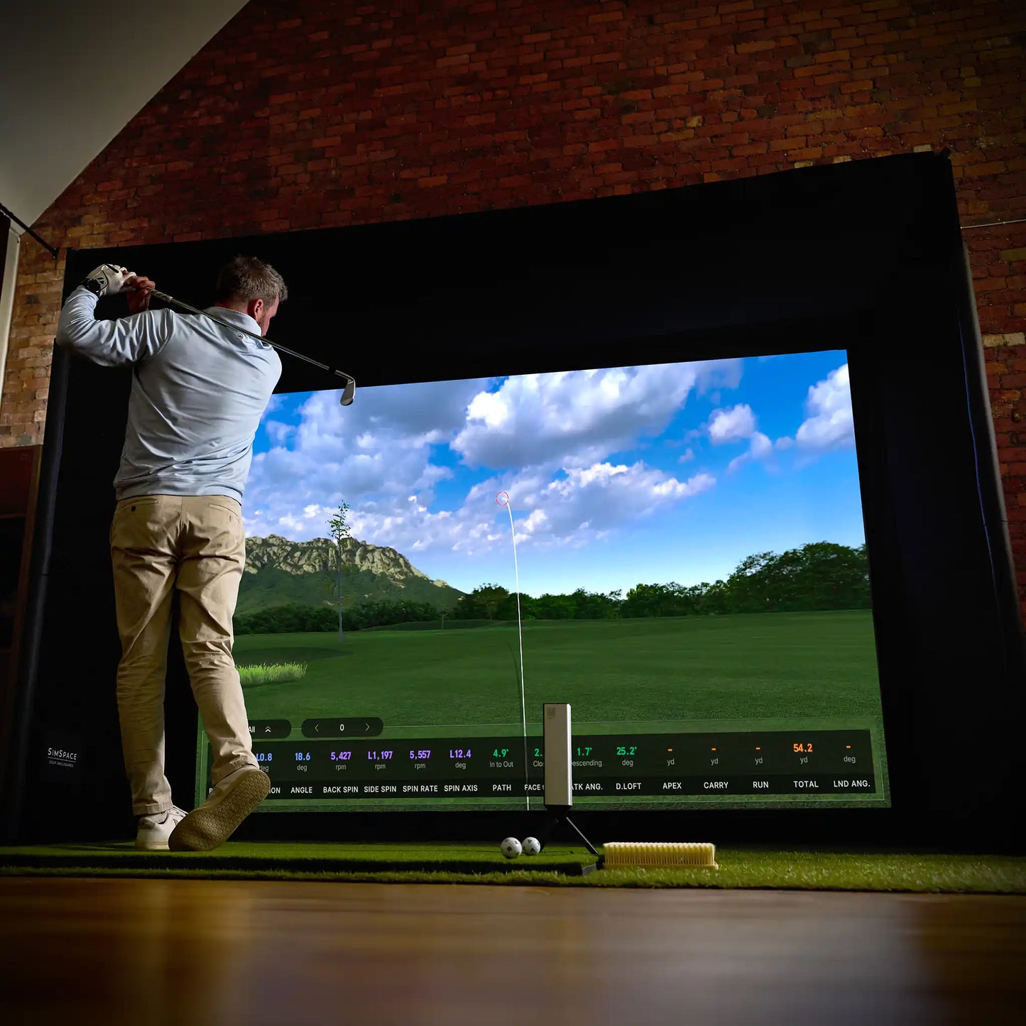 Square Golf Omni Launch Monitor